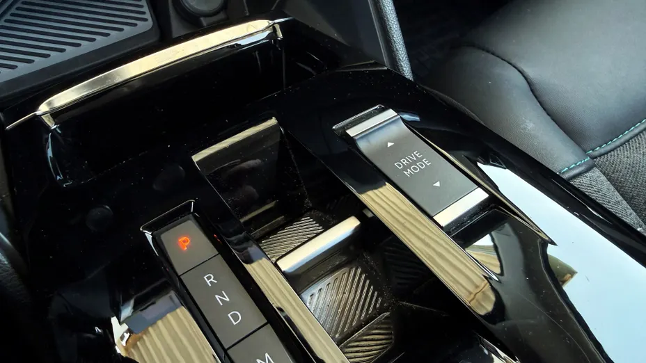 CITROEN C4 X C4 X 1.2 PureTech Shine Pack S&S EAT8