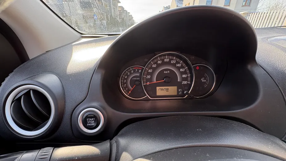 MITSUBISHI Space Star 2014 Space Star 1.2 Intense