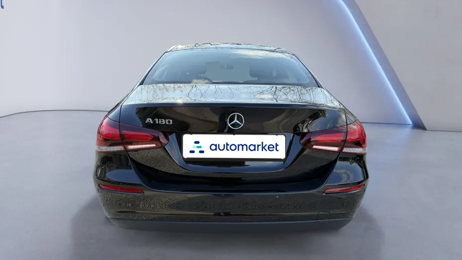 MERCEDES-BENZ A Klasa A 180 Progressive 7G-DCT
