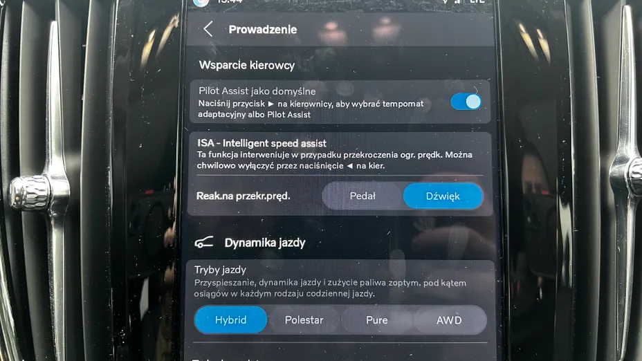 VOLVO V90 V90 T8 AWD Plug-In Hybrid Ultra Bright aut