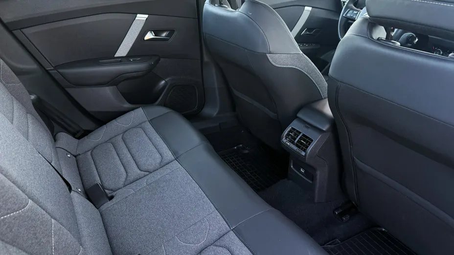 CITROEN C4 X C4 X 1.2 PureTech Shine Pack S&S EAT8