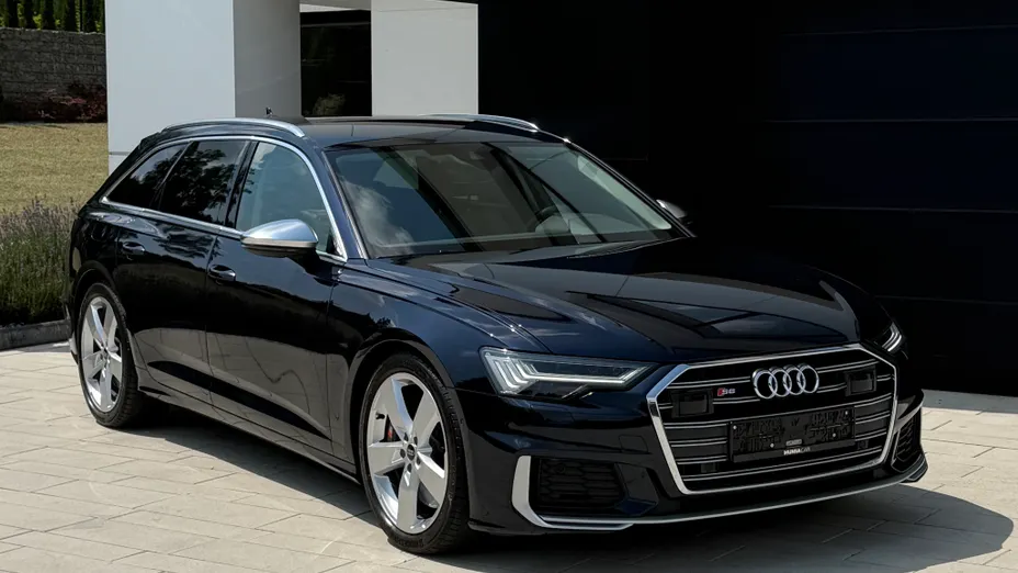 AUDI S6 Avant -