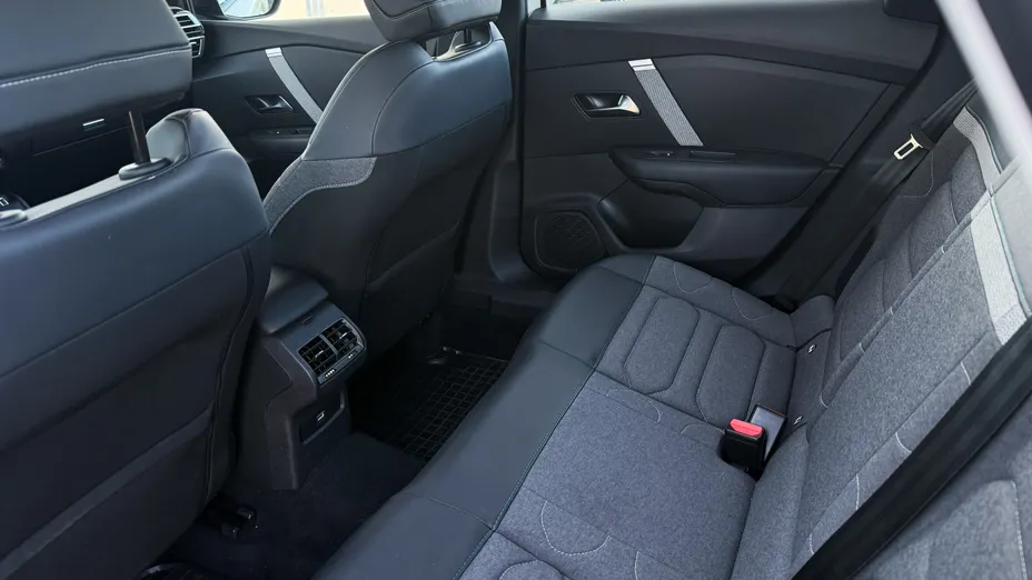 CITROEN C4 X C4 X 1.2 PureTech Shine Pack S&S EAT8