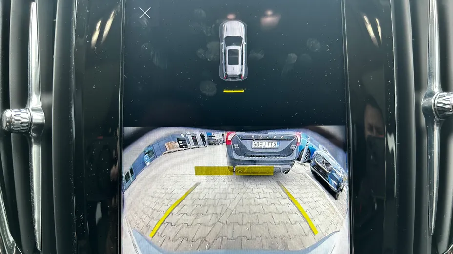 VOLVO V90 V90 T8 AWD Plug-In Hybrid Ultra Bright aut
