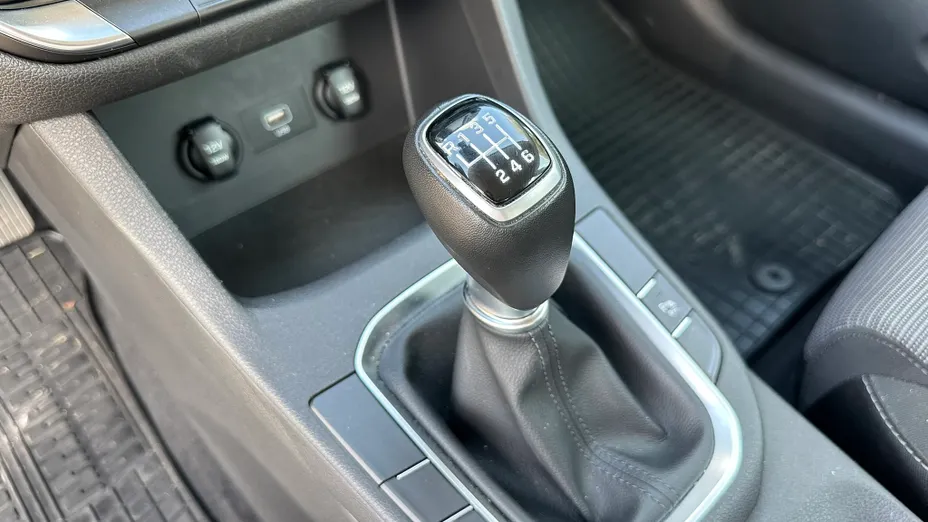 HYUNDAI i30 i30 1.0 T-GDI Modern