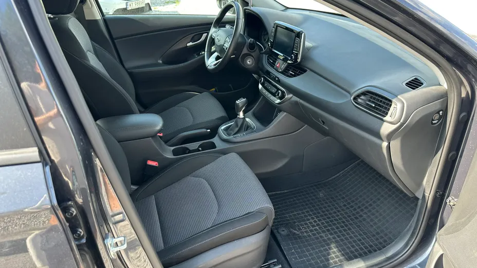 HYUNDAI i30 i30 1.0 T-GDI Modern