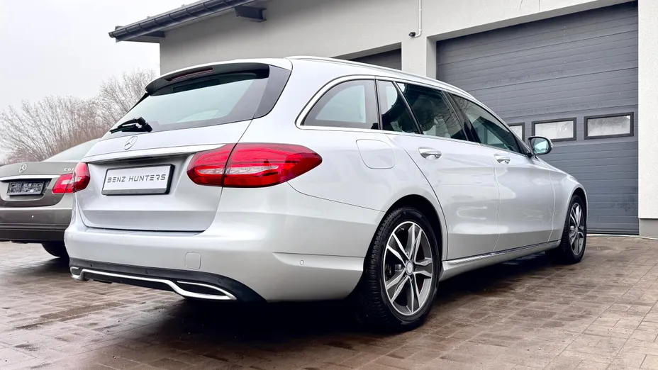 MERCEDES-BENZ C Klasa C 200 7G-TRONIC