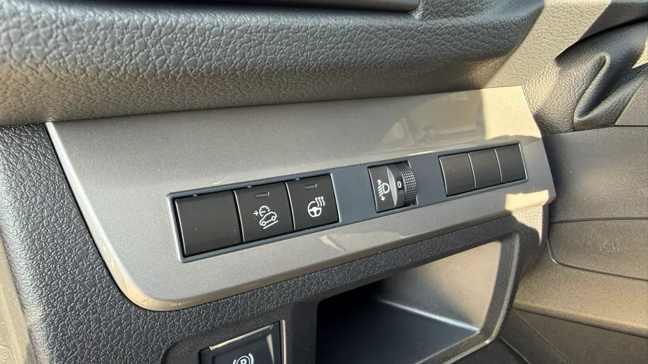 PEUGEOT Traveller Traveller 2.0 BlueHDi Long Business VIP EAT8