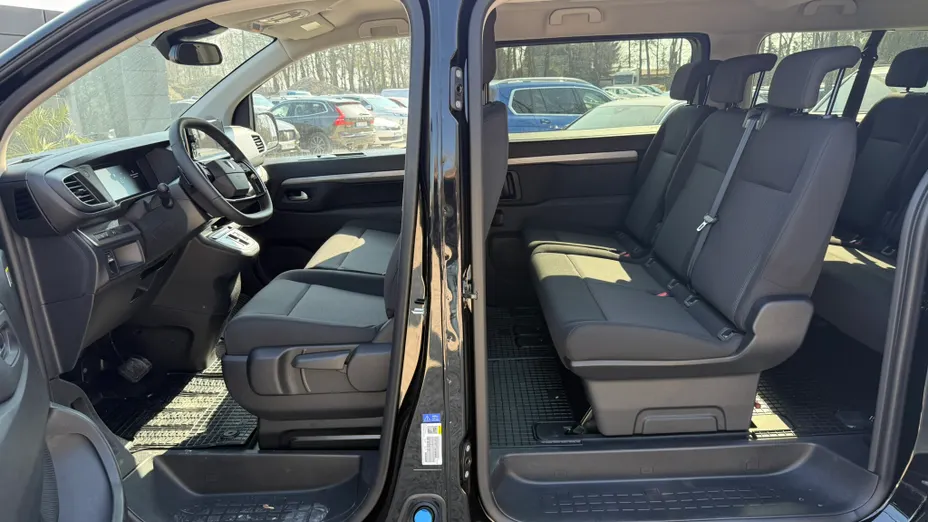 PEUGEOT Traveller Traveller 2.0 BlueHDi Long Business EAT8