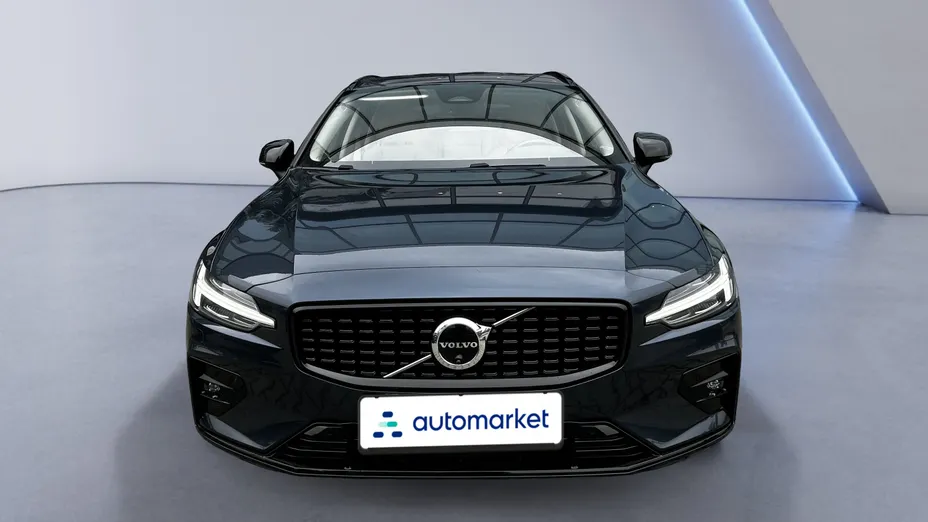 VOLVO V60 V60 B3 B Plus Dark aut