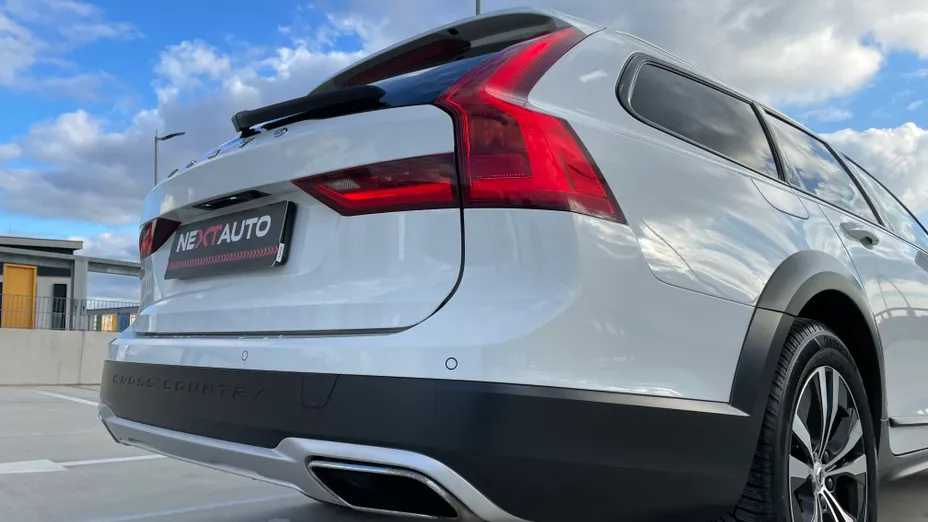 VOLVO V90 V90 CC T5 AWD Pro aut