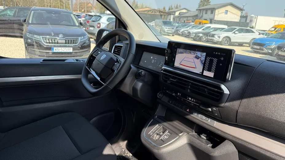 PEUGEOT Traveller Traveller 2.0 BlueHDi Long Business EAT8