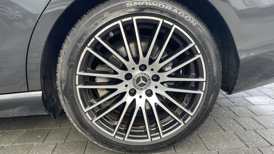 MERCEDES-BENZ C Klasa C 220 d mHEV Avantgarde