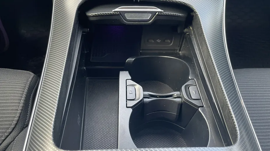 MERCEDES-BENZ C Klasa C 220 d mHEV Avantgarde