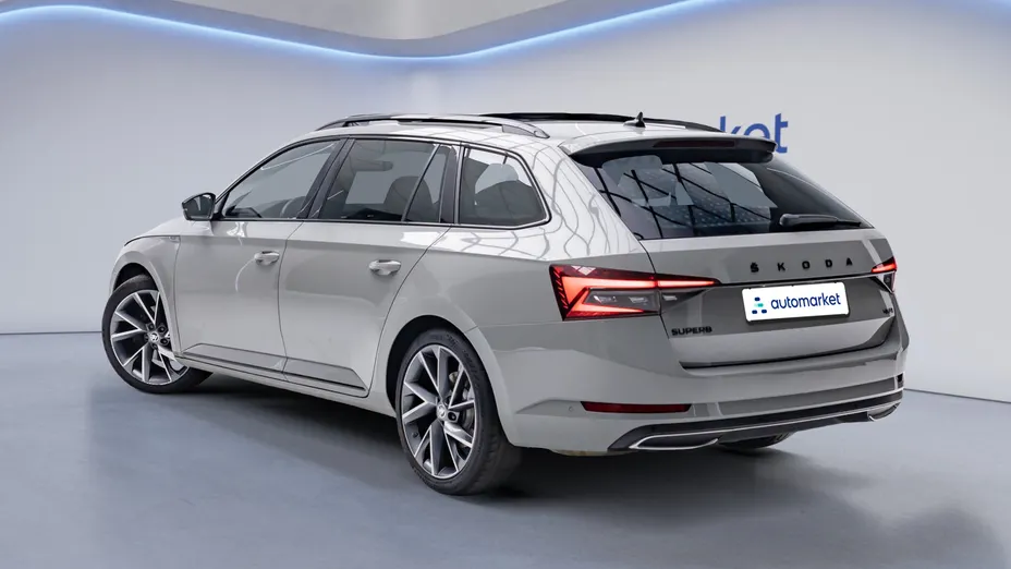 SKODA Superb Superb 2.0 TDI SCR 4x4 Sportline DSG