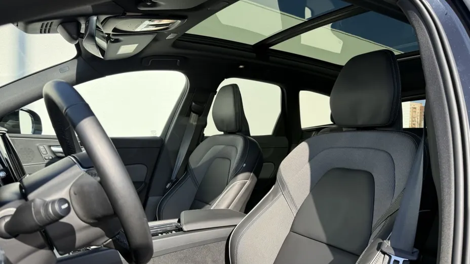 VOLVO XC60 XC60 B5 B AWD Plus Black Edition aut