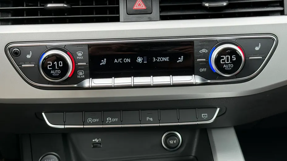 AUDI A4 A4 35 TFSI mHEV S Line S tronic