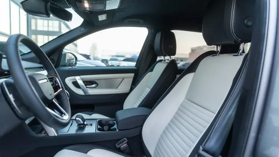 LAND ROVER Discovery Sport -