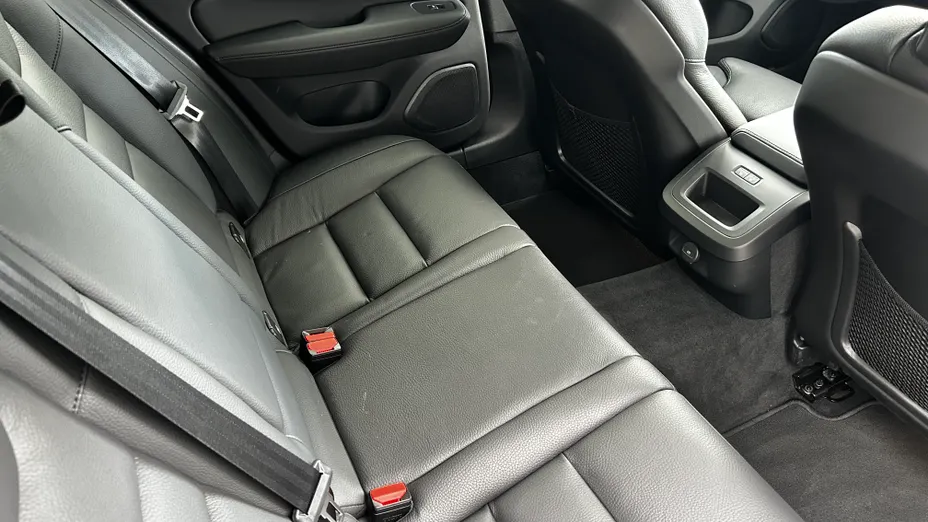 VOLVO V60 V60 B4 B Plus Dark aut