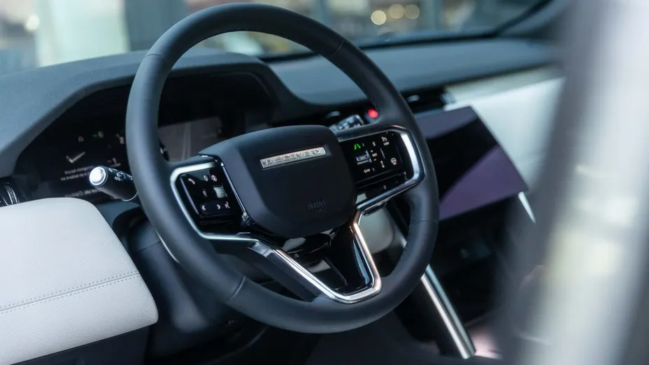 LAND ROVER Discovery Sport -