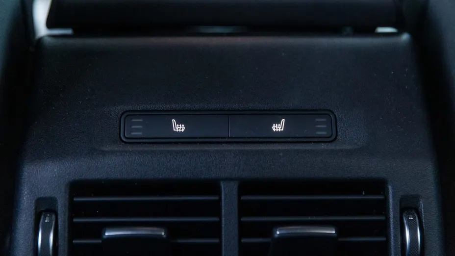 LAND ROVER Discovery Sport -