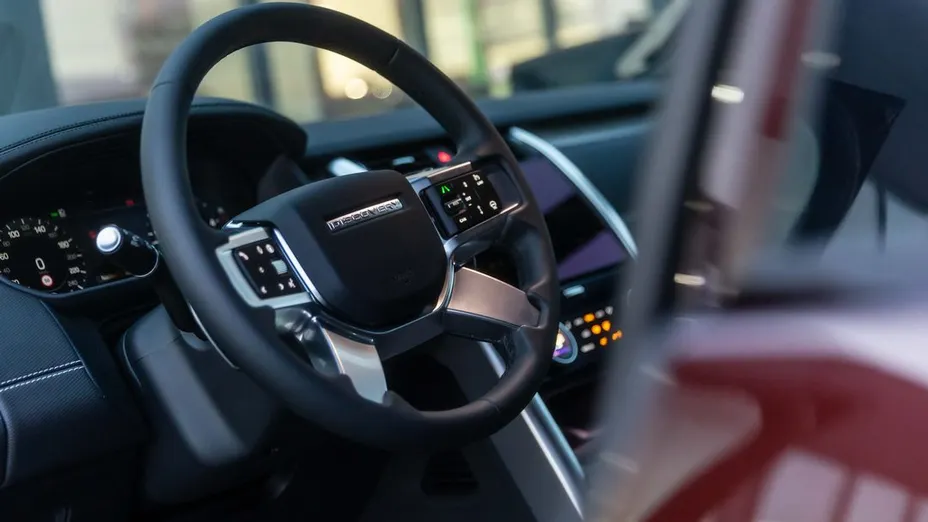 LAND ROVER Discovery -