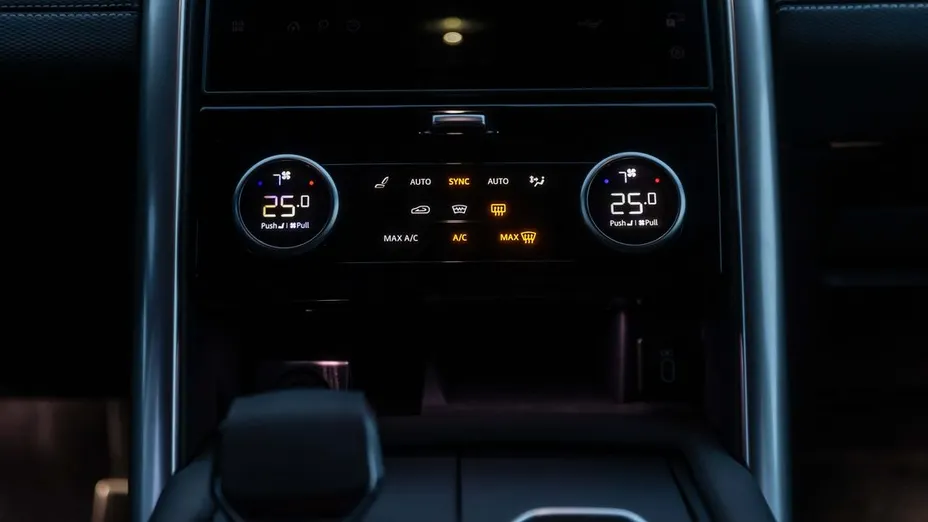 LAND ROVER Discovery -