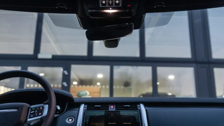 LAND ROVER Discovery -