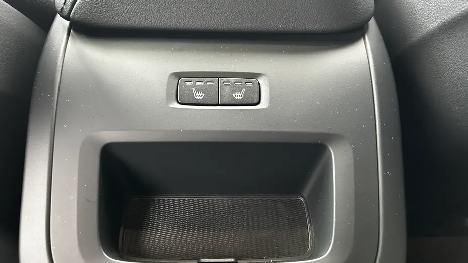 VOLVO V60 V60 B4 B Plus Dark aut