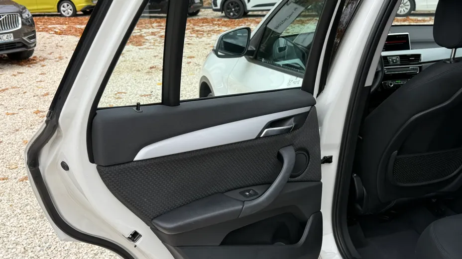 BMW X1 X1 sDrive18i Advantage