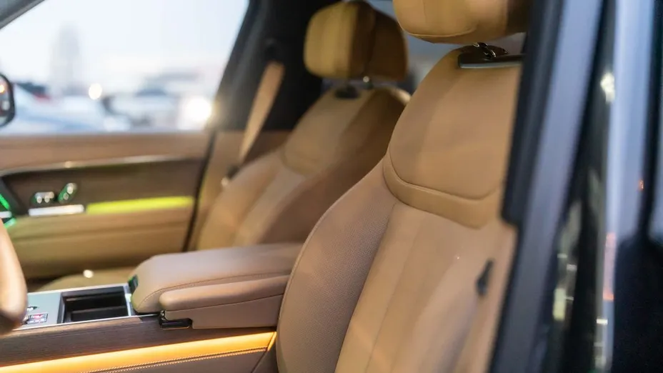 LAND ROVER Range Rover -