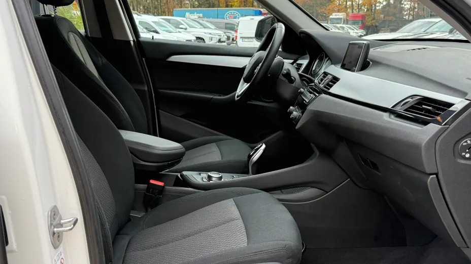 BMW X1 X1 sDrive18i Advantage