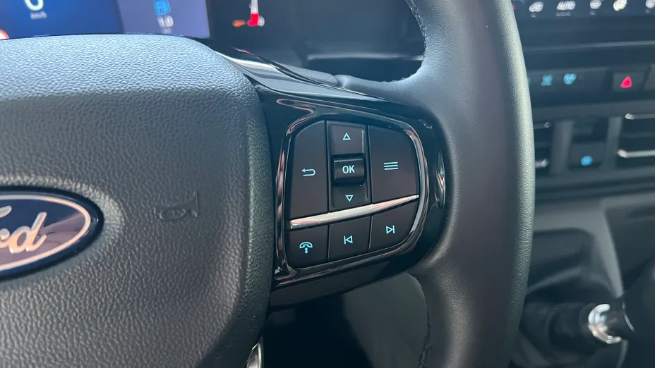 FORD Tourneo Custom Tourneo Custom 2.0 EcoBlue 320 L1 Limited