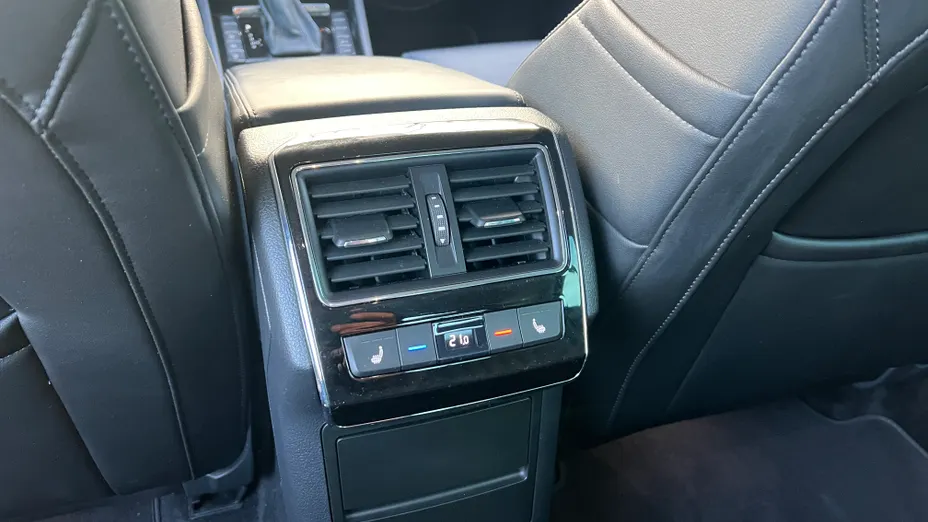 SKODA Superb Superb 2.0 TSI L&K  DSG