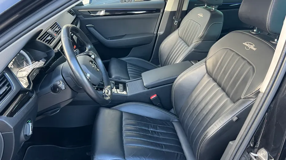 SKODA Superb Superb 2.0 TSI L&K  DSG