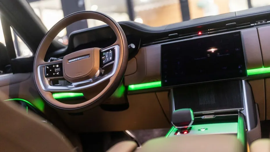 LAND ROVER Range Rover -