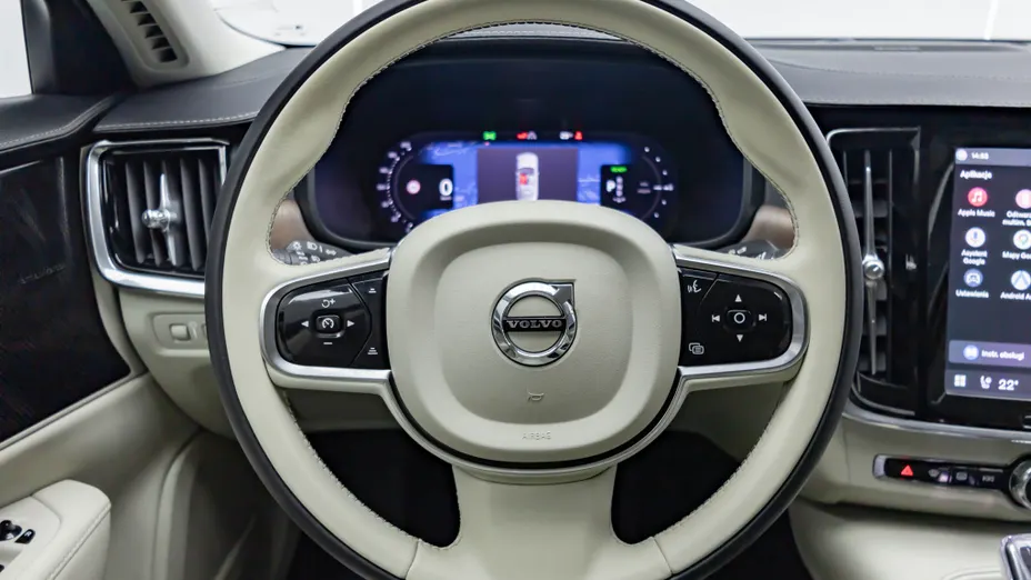 VOLVO S90 S90 T8 AWD Plug-In Hybrid Plus Bright aut