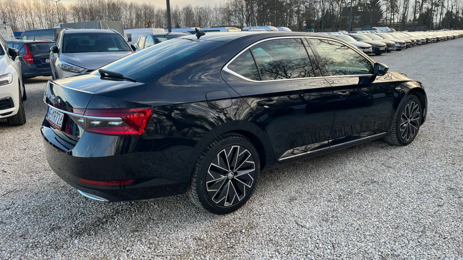 SKODA Superb Superb 2.0 TSI L&K  DSG