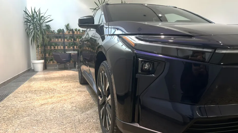 TOYOTA bZ4X bZ4X 73.1kWh 4x4 Executive Nowy