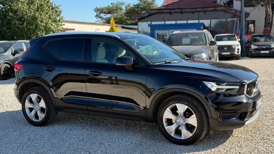 VOLVO XC40 XC40 D3 Momentum aut