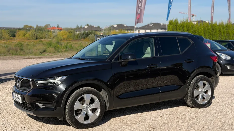 VOLVO XC40 XC40 D3 Momentum aut