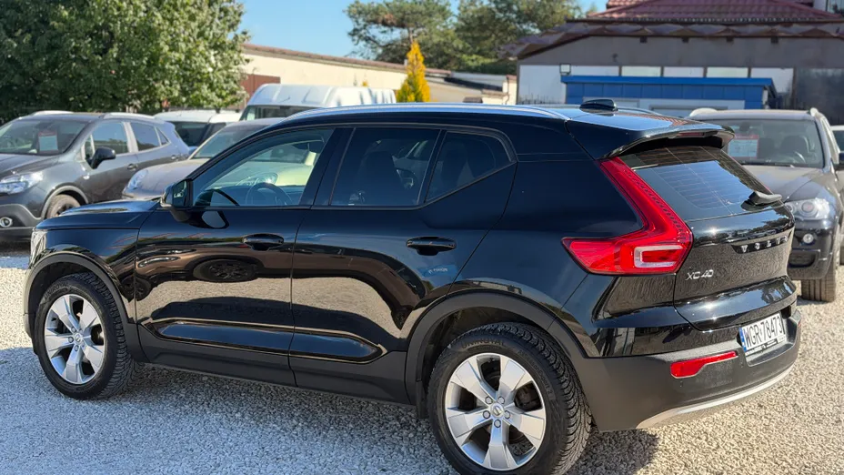 VOLVO XC40 XC40 D3 Momentum aut