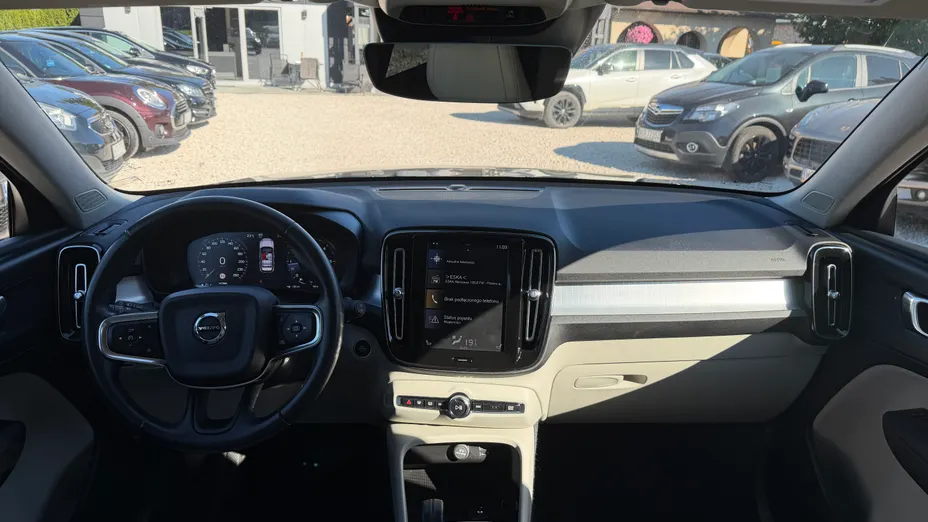 VOLVO XC40 XC40 D3 Momentum aut