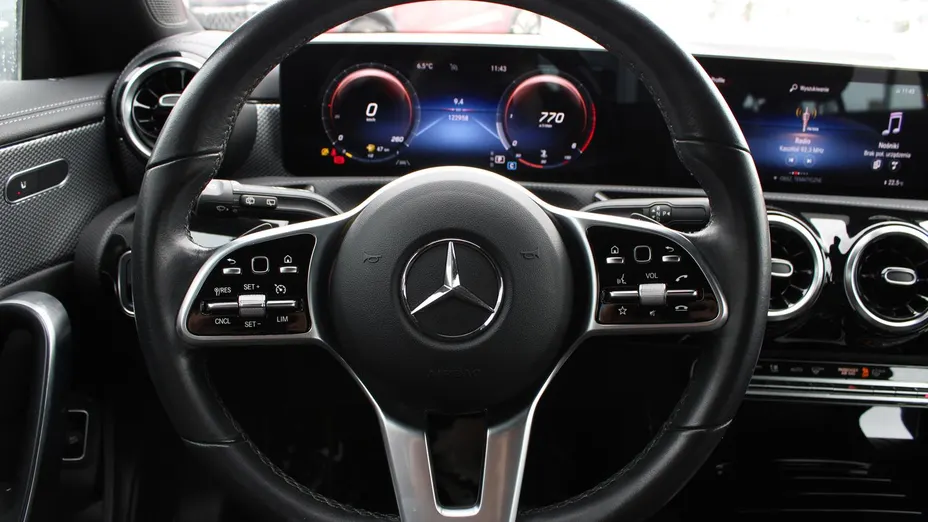 MERCEDES-BENZ CLA CLA 200 d 8G-DCT