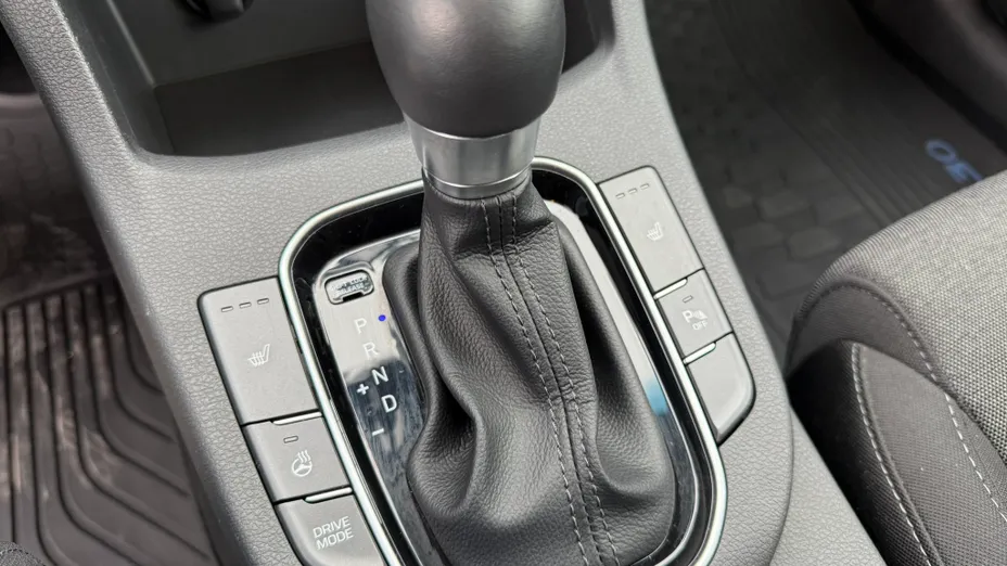 HYUNDAI i30 i30 1.5 T-GDI 48V Comfort DCT