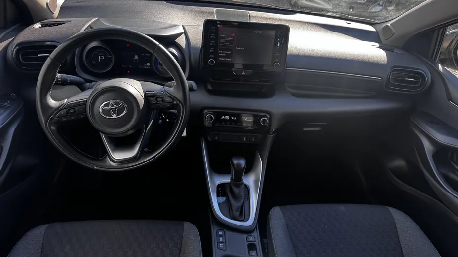 TOYOTA Yaris Yaris Hybrid 1.5 Comfort