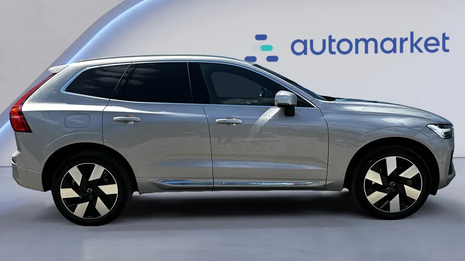 VOLVO XC60 XC60 T6 Plug-In Hybrid AWD Ultra Bright aut