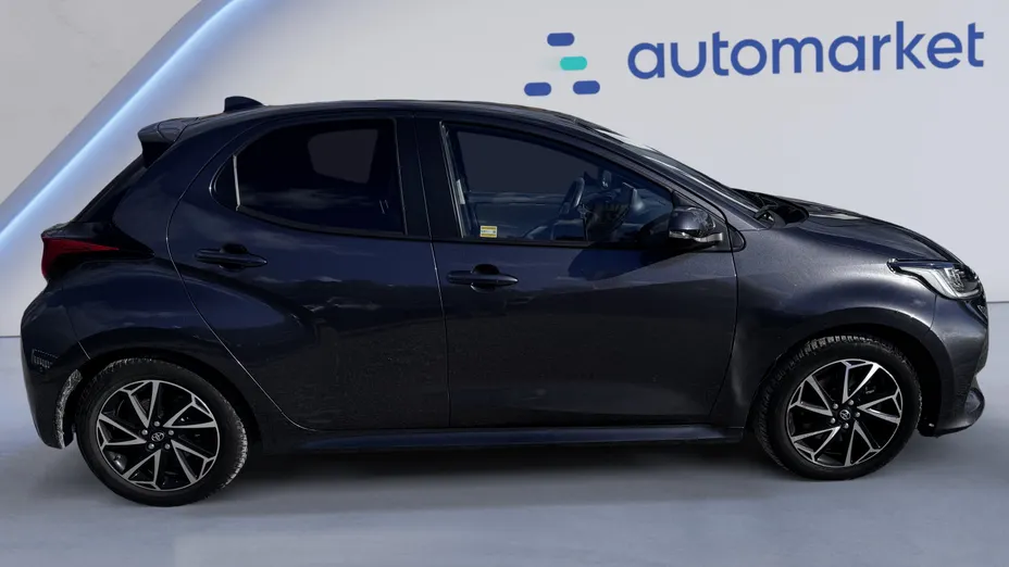 TOYOTA Yaris Yaris Hybrid 1.5 Comfort