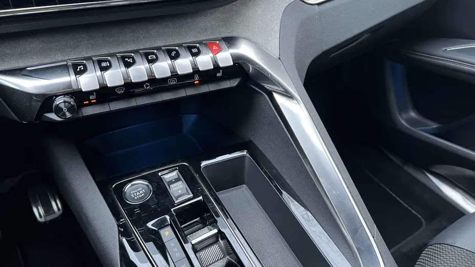 PEUGEOT 3008 3008 1.2 PureTech GT S&S