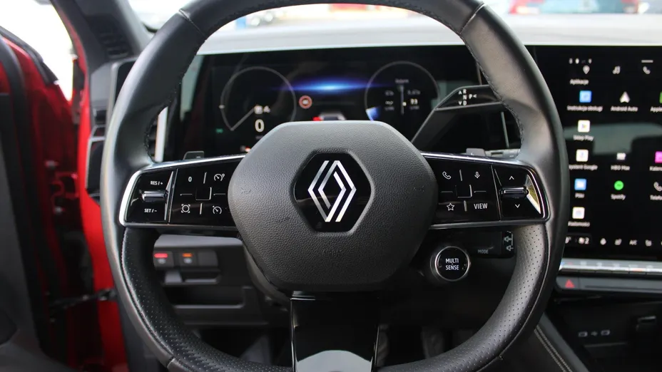 RENAULT Austral Austral 1.3 TCe mHEV Techno aut